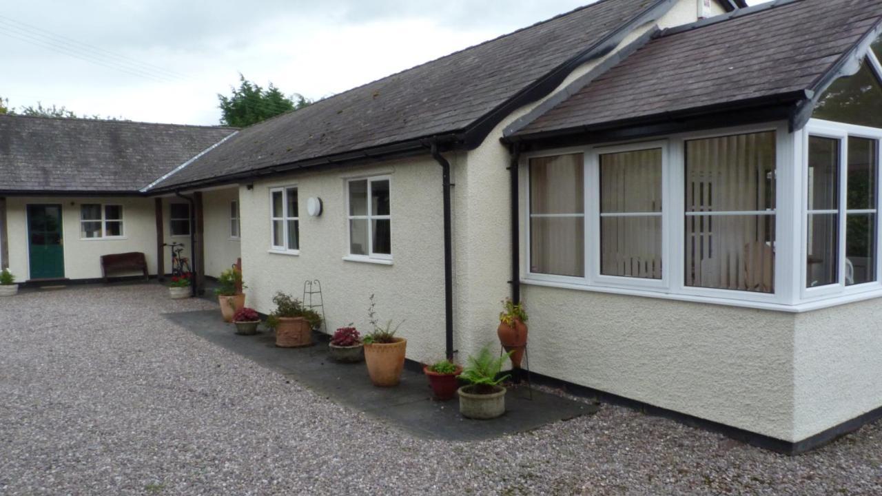 The Old Vicarage Self-Contained Apartments North Lydbury Exterior photo